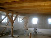 Čistění a renovace starých trámů - podkroví